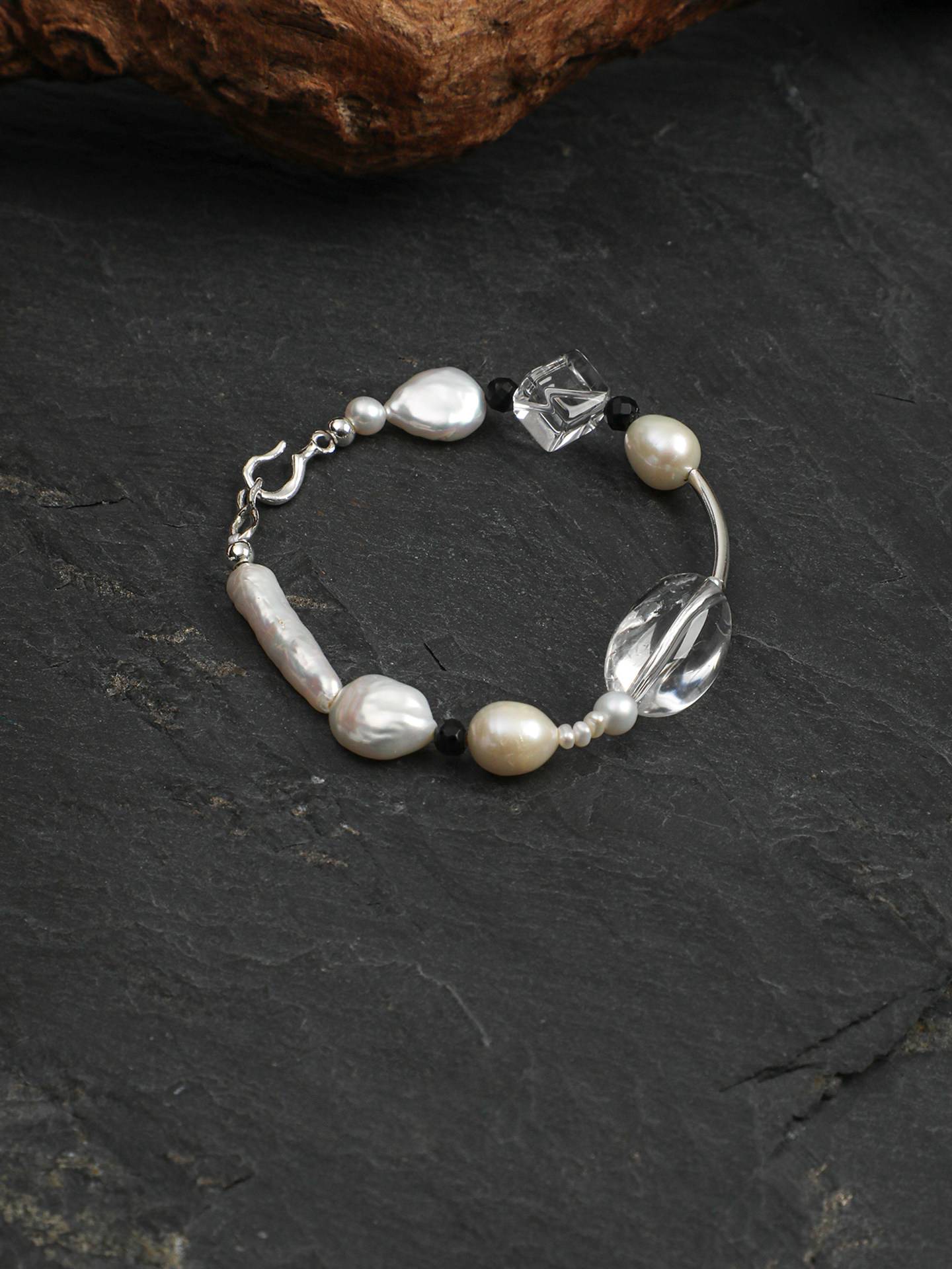 Baroque Pearl Crystal Silver Bracelet