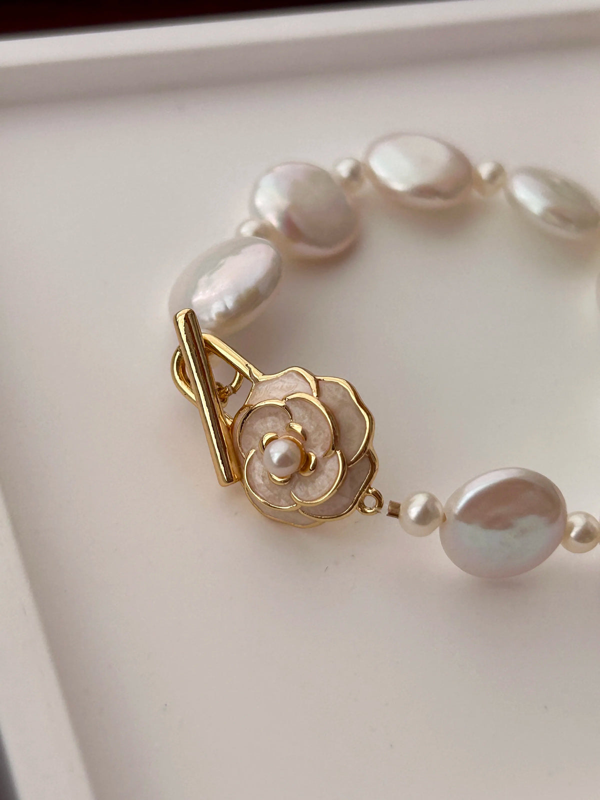 Camellia Baroque Pearl Bracelet & Earrings Set