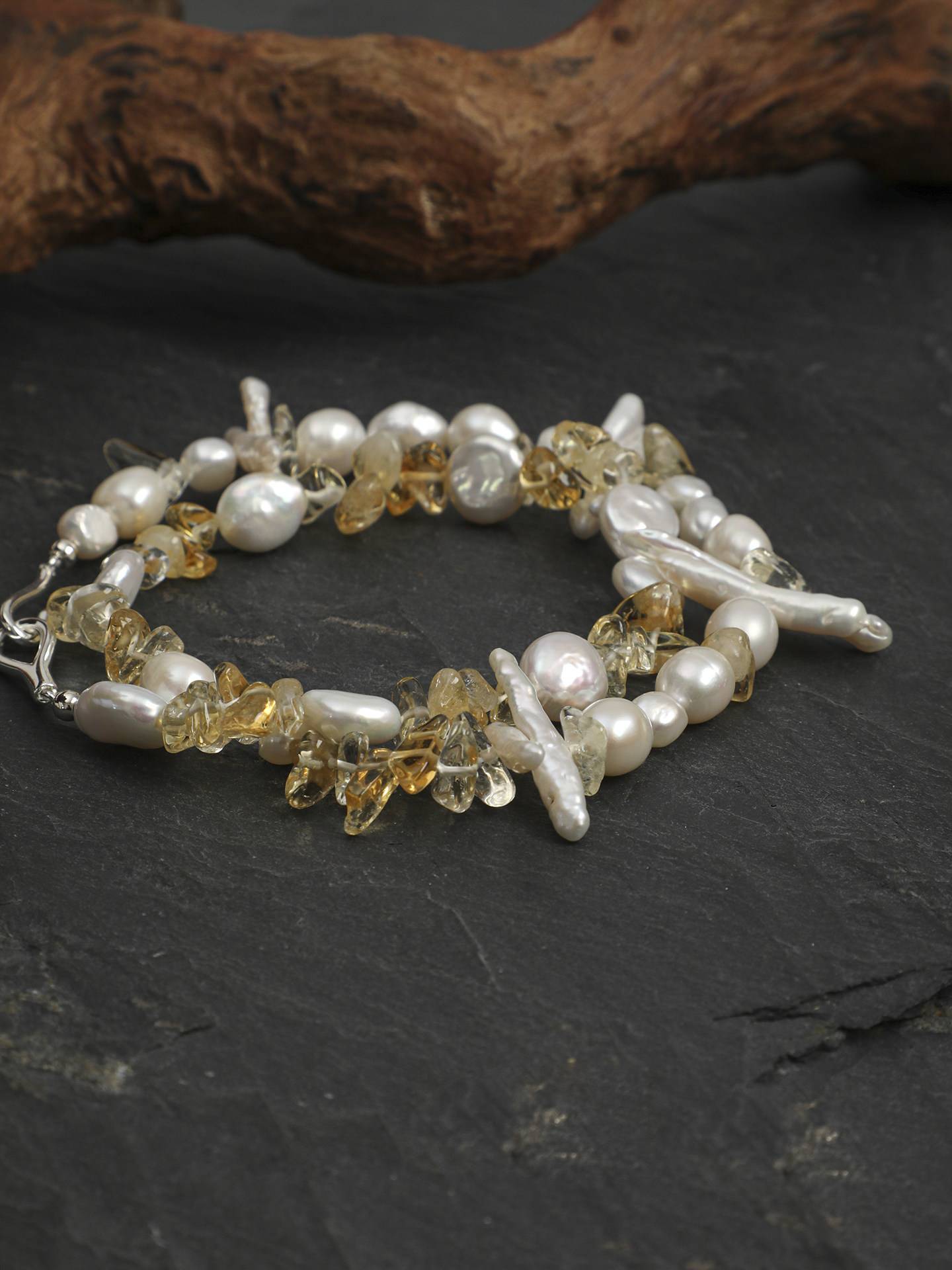 Golden Glow Pearl Necklace