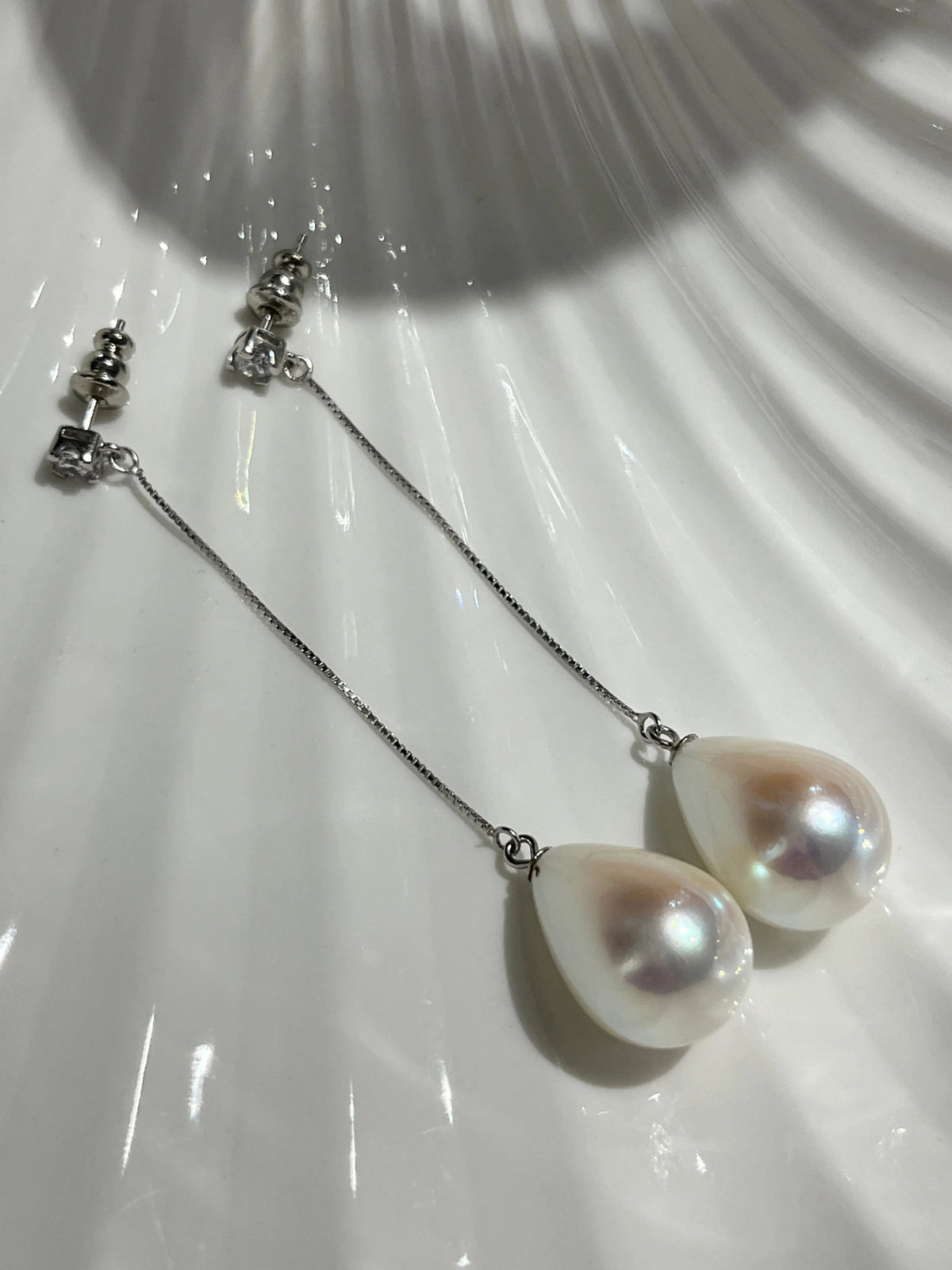 Mermaid Tear Pearl Drop Earrings