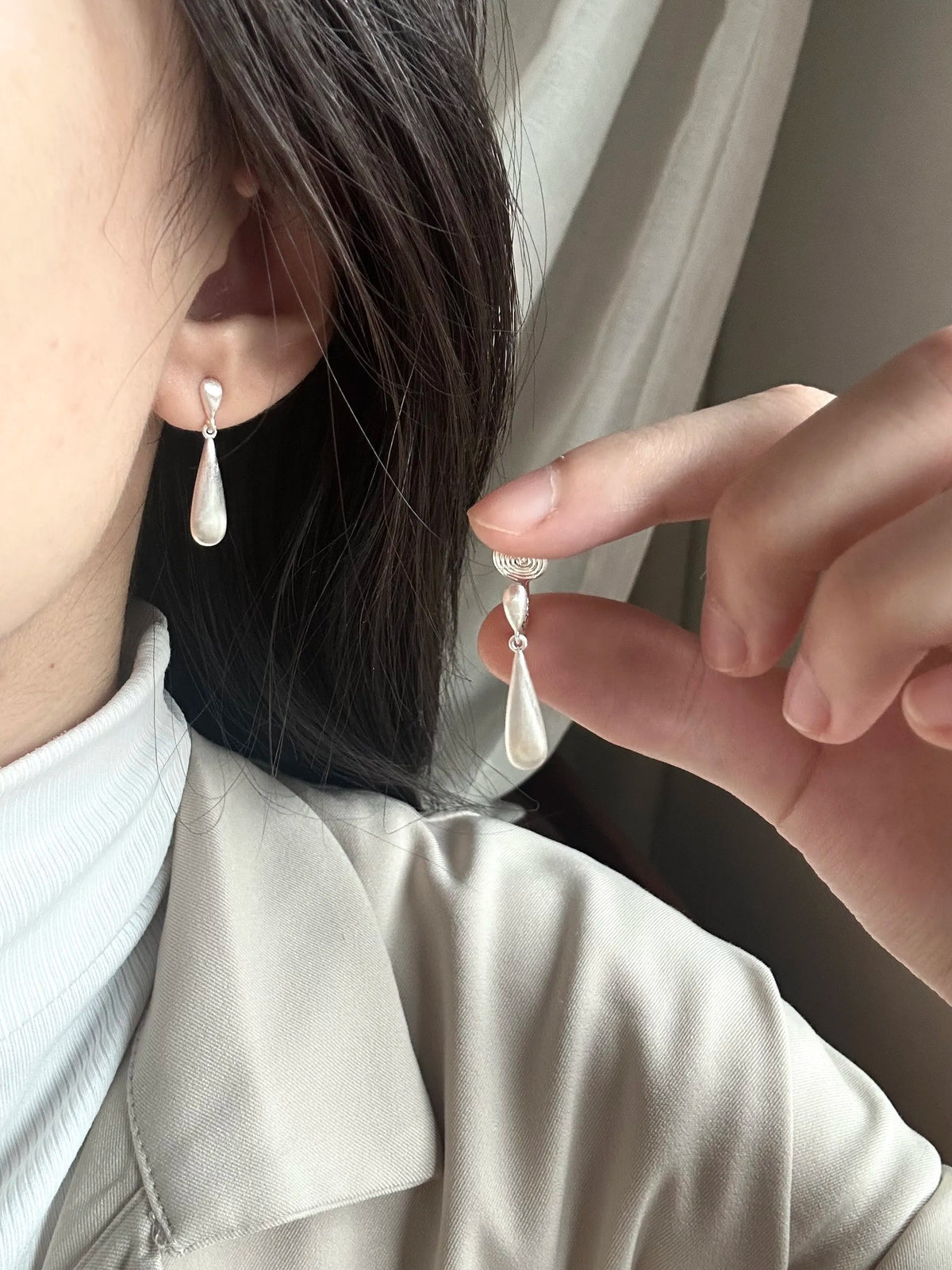 Minimal Silver Drop Earrings