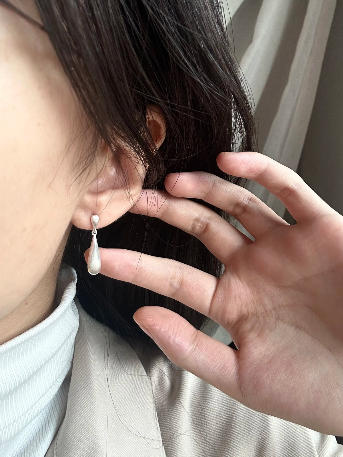 Minimal Silver Drop Earrings