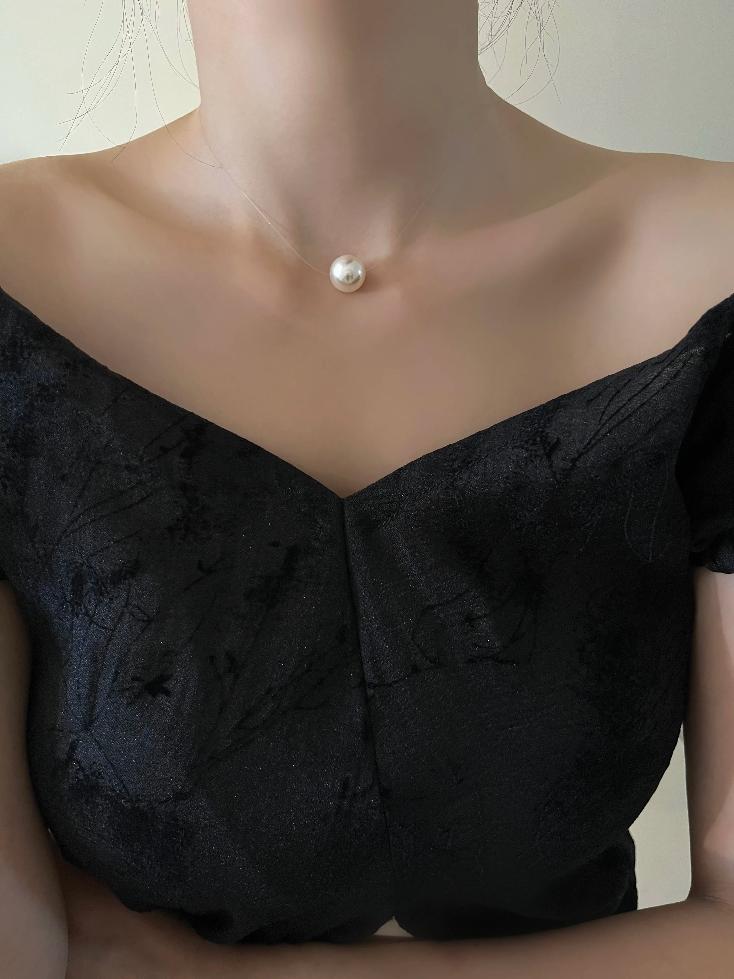 Minimalist Pearl Mermaid Tear Necklace