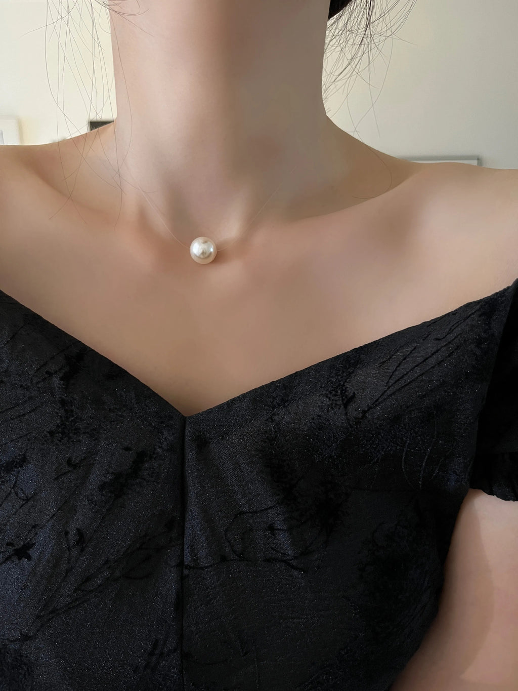 Minimalist Pearl Mermaid Tear Necklace