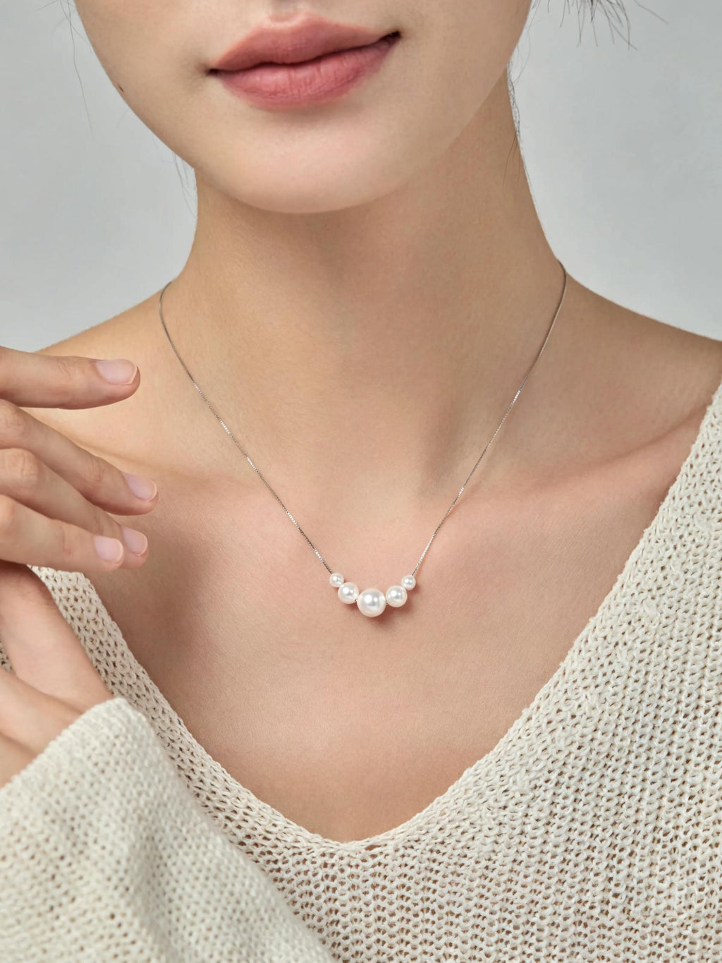 Smile Pearl Necklace