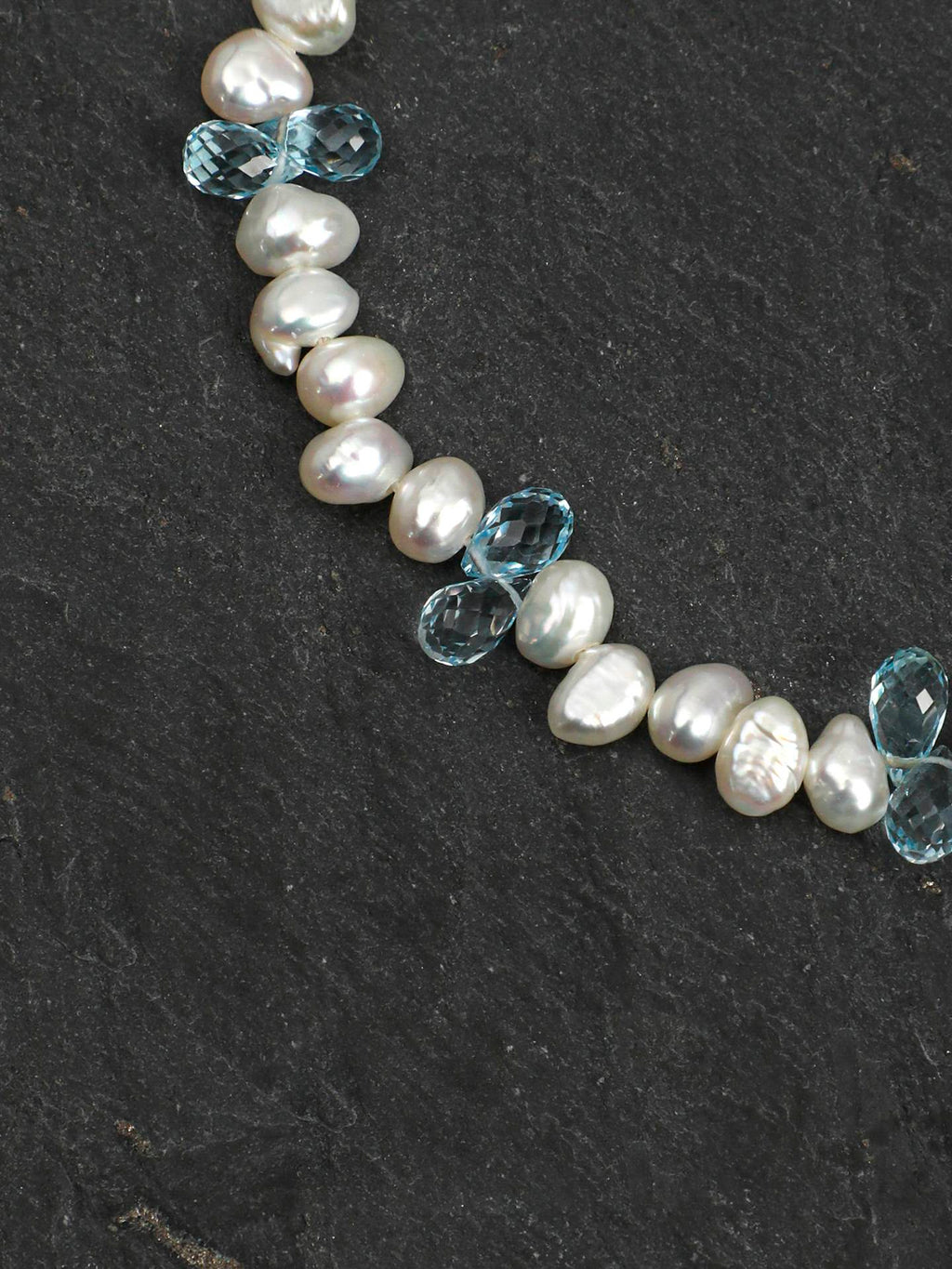 Topaz Pearl Bracelet