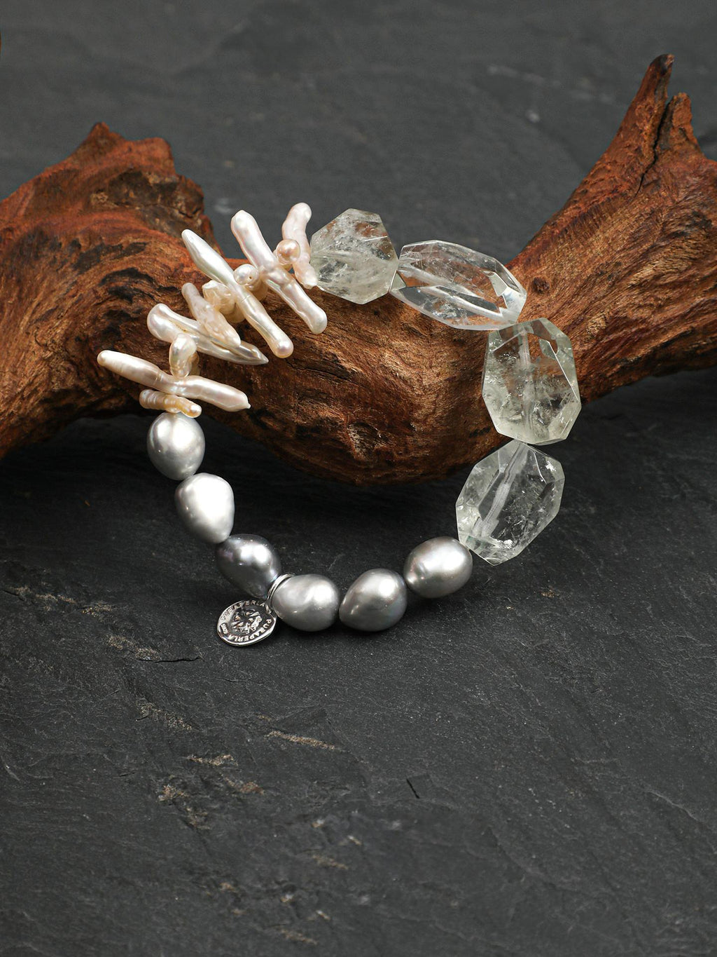 Verdant Crystal Pearl Bracelet